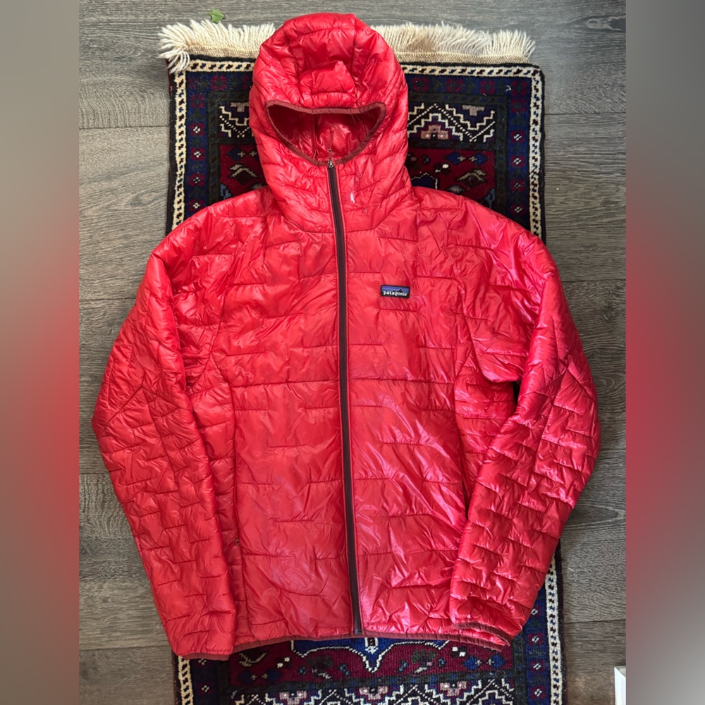 Patagonia Men's Small Micro Puff Red